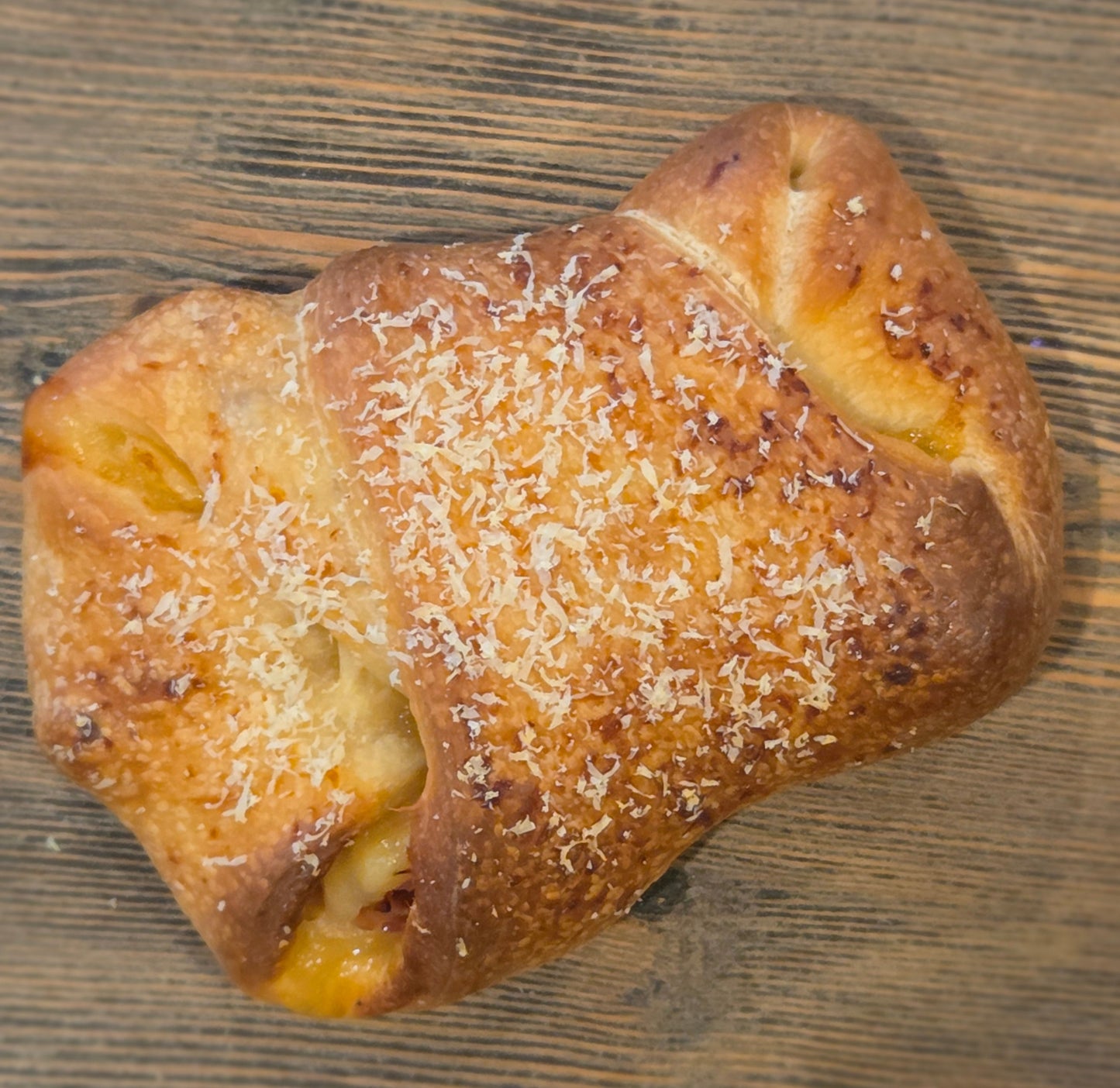 Pineapple Ham Pastry (Hawaian Bread)